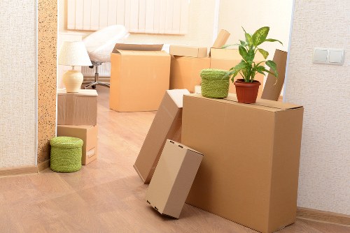 Local Hampstead moving van for flat removals